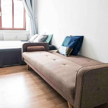Top Moderne Wohnung In Leipziger Altbau - Netflix Inklusive Bagian luar foto
